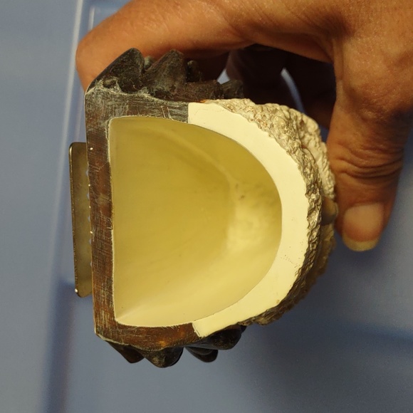 ๐
Pinecone carved Santa face ๐๐คถ - Picture 5 of 5